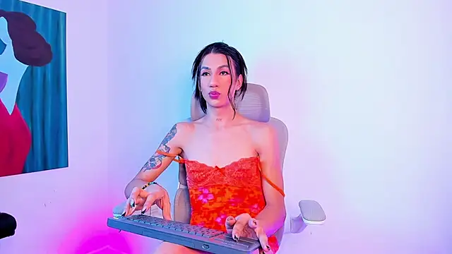 Snapshot of sofiaa_grey_ chatting on 06-15-26, 02:39 sofiaa grey online show from 06-15-26, 02:39
