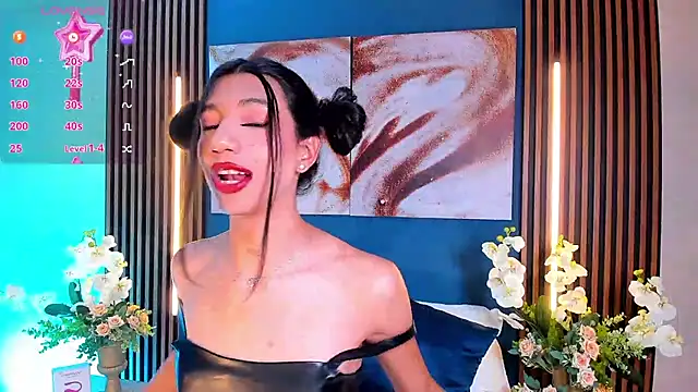 Snapshot of sofiaa_grey_ chatting on 02-28-25, 04:42 sofiaa grey online show from 02-28-25, 04:42