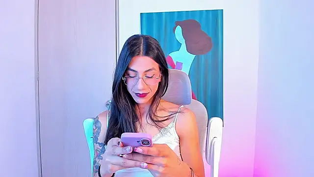 sofiaa grey  online show from 04-22-26, 02:57