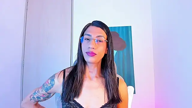 sofiaa grey  online show from 04-14-26, 02:22