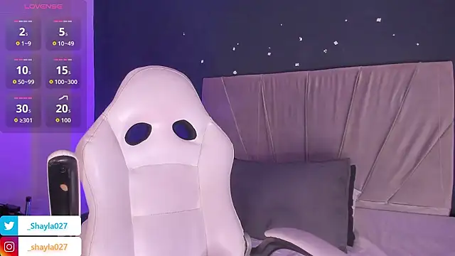 Snapshot of Shayla27 chatting on 02-25-26, 01:11 Shayla27 online show from 02-25-26, 01:11