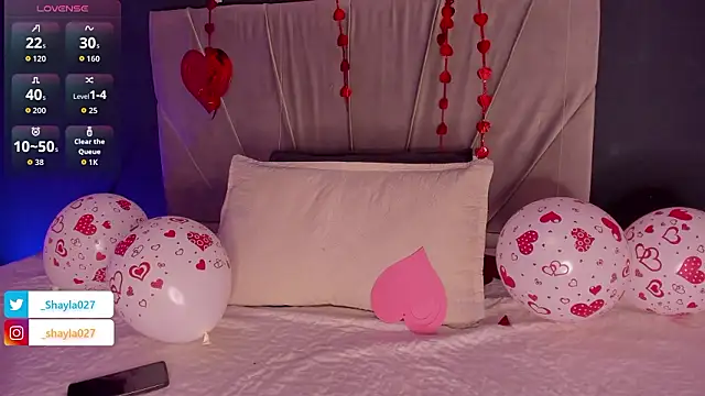 Snapshot of Shayla27 chatting on 02-16-26, 01:21 Shayla27 online show from 02-16-26, 01:21