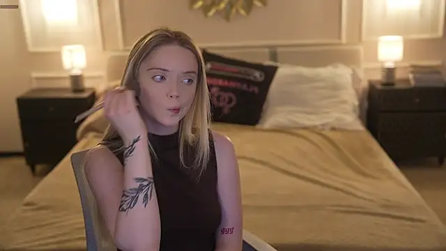 Cassy-Celestial  online show from 11-09-25, 09:02