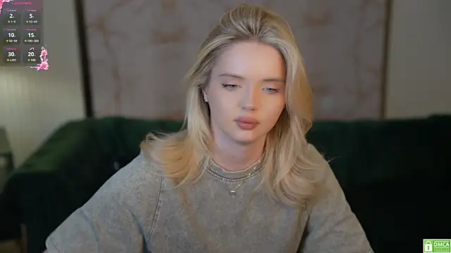 Snapshot of Cassy-Celestial_ chatting on 02-04-25, 06:14 Cassy-Celestial online show from 02-04-25, 06:14