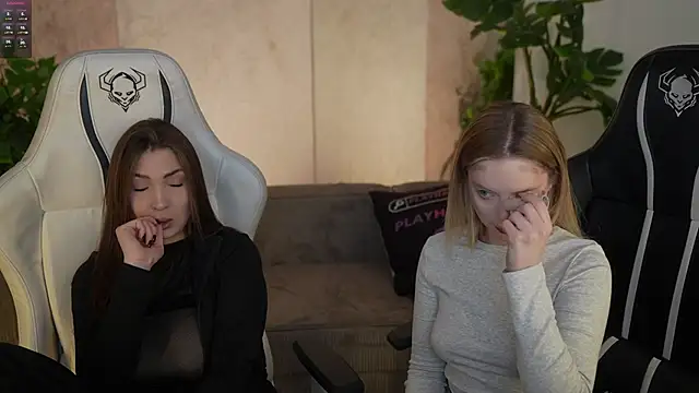 Cassy-Celestial  online show from 11-28-25, 08:25