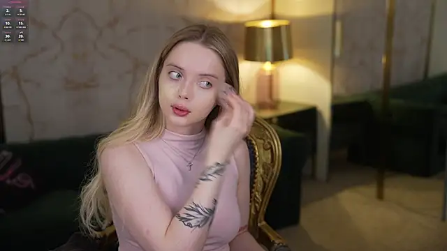 Cassy-Celestial  online show from 11-19-25, 08:47