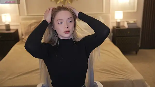 Cassy-Celestial  online show from 11-17-25, 08:40