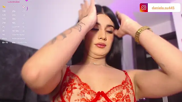 milan delrey online show from 12-22-25, 07:19