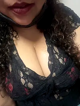 Snehameowwxh online show from 11-15-25, 03:49