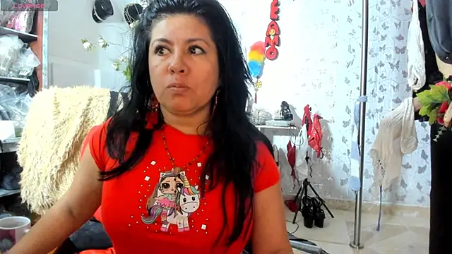 Snapshot of Erlinda-engel chatting on 06-12-26, 11:30 Erlinda-engel online show from 06-12-26, 11:30
