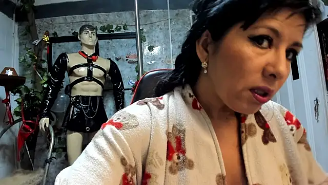 Snapshot of Erlinda-engel chatting on 03-22-25, 12:46 Erlinda-engel online show from 03-22-25, 12:46