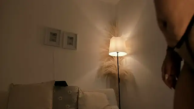 iara martinez online show from 03-13-26, 01:49