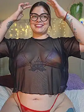 Snapshot of Juliietha_servas chatting on 06-22-26, 11:57 Juliietha servas online show from 06-22-26, 11:57