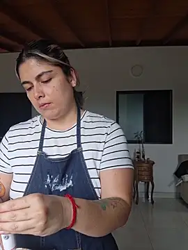 Juliietha servas online show from 03-12-26, 05:28