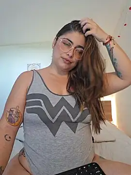 Snapshot of Juliietha_servas chatting on 10-13-25, 09:49 Juliietha servas online show from 10-13-25, 09:49
