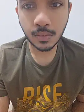 Snapshot of alesssterling chatting on 03-13-26, 05:56 alesssterling online show from 03-13-26, 05:56