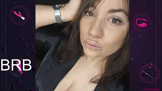 Snapshot of Tracy_Sergio209 chatting on 01-26-25, 01:15 Tracy Sergio209 online show from 01-26-25, 01:15