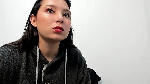 cami-01 online show from 10-17-25, 08:10