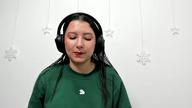 cami-01 online show from 12-21-25, 02:30