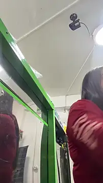 Sol biglips online show from 12-05-25, 05:22