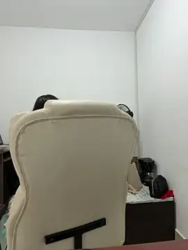 Sol biglips online show from 04-23-26, 04:08