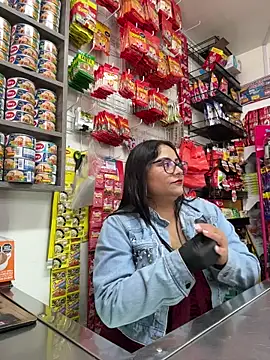 Snapshot of Sol_biglips chatting on 01-31-26, 07:12 Sol biglips online show from 01-31-26, 07:12