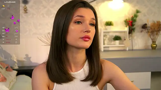 Eva Golden online show from 01-06-25, 03:40