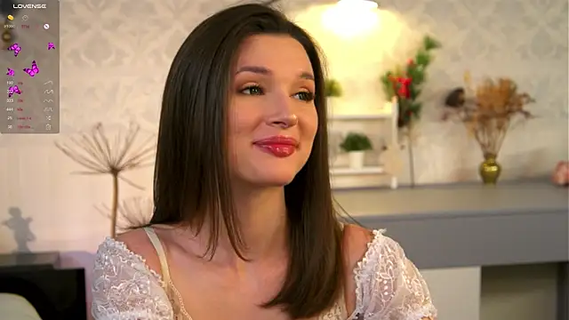 Eva Golden online show from 01-07-25, 03:44