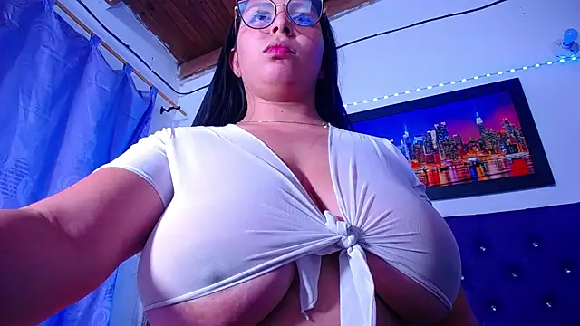 Naturalboobss online show from 03-06-25, 06:30