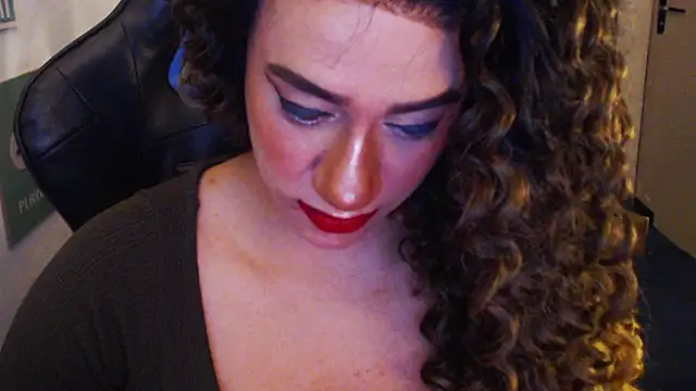 Snapshot of gauchinhaG chatting on 05-15-26, 05:00 gauchinhaG online show from 05-15-26, 05:00