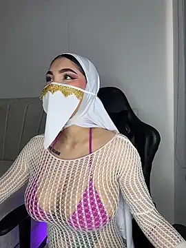 Snapshot of jenna_eyesss chatting on 03-11-26, 08:25 jenna eyesss online show from 03-11-26, 08:25