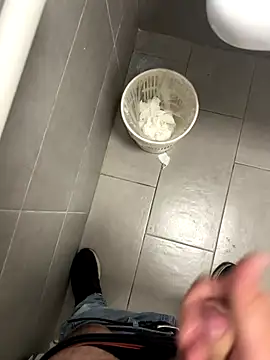  themask  online show from 10-30-25, 04:15