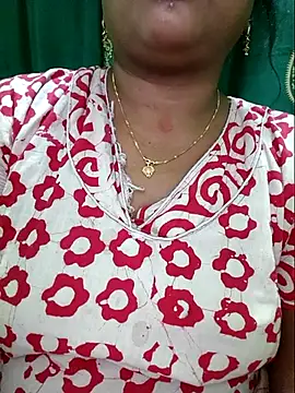 Snapshot of NEHA-DESHI chatting on 09-30-25, 08:26 NEHA-DESHI online show from 09-30-25, 08:26