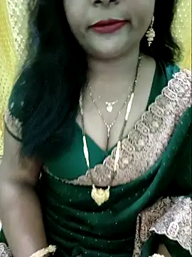 Snapshot of NEHA-DESHI chatting on 10-18-25, 07:05 NEHA-DESHI online show from 10-18-25, 07:05