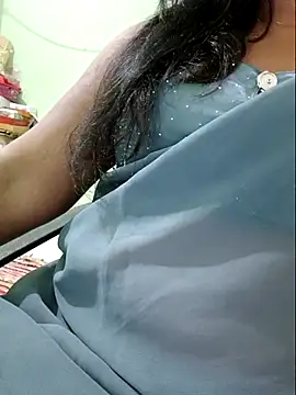 Snapshot of NEHA-DESHI chatting on 03-02-25, 09:10 NEHA-DESHI online show from 03-02-25, 09:10