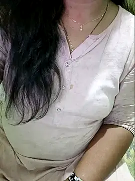Snapshot of NEHA-DESHI chatting on 03-21-25, 06:07 NEHA-DESHI online show from 03-21-25, 06:07