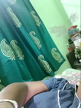 Snapshot of NEHA-DESHI chatting on 09-26-25, 08:05 NEHA-DESHI online show from 09-26-25, 08:05