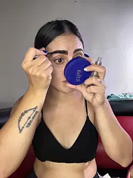 Azuna25 online show from 11-11-25, 07:52