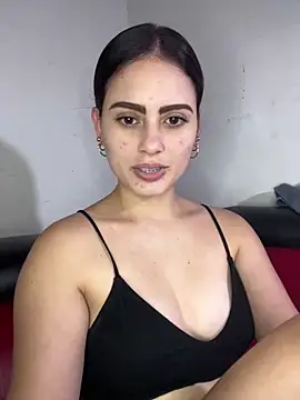 Azuna25 online show from 12-21-25, 06:09