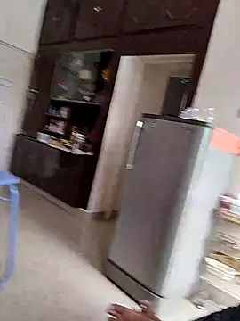 AUNTY1984 online show from 10-09-25, 08:04