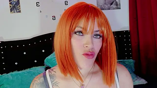 Natalia Montoya online show from 12-20-25, 10:45