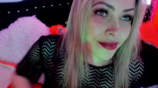 Snapshot of Natalia_Montoya chatting on 02-22-25, 05:13 Natalia Montoya online show from 02-22-25, 05:13