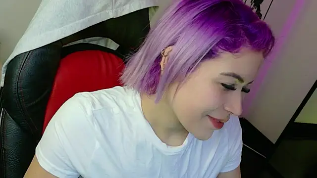 Snapshot of Natalia_Montoya chatting on 04-19-26, 07:42 Natalia Montoya online show from 04-19-26, 07:42