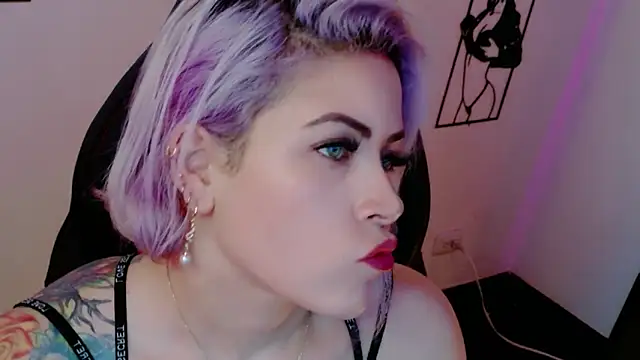 Natalia Montoya online show from 03-04-26, 09:00