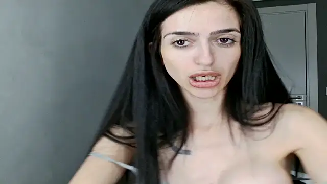 Snapshot of exotic_brunettee chatting on 12-07-24, 03:58 exotic brunettee online show from 12-07-24, 03:58