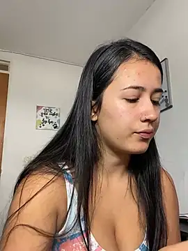 AnithaFigueroa1 online show from 01-13-25, 01:49