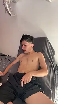 robin model online show from 10-17-25, 06:10