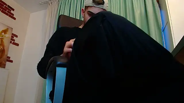 BrandonTate online show from 10-06-25, 04:35