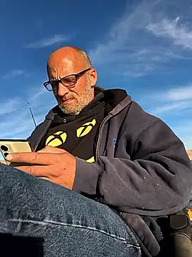 FloppyPickle4u online show from 01-18-26, 04:21