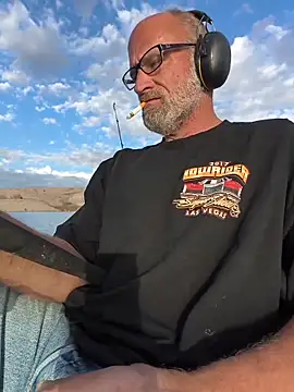 FloppyPickle4u online show from 02-06-26, 03:41